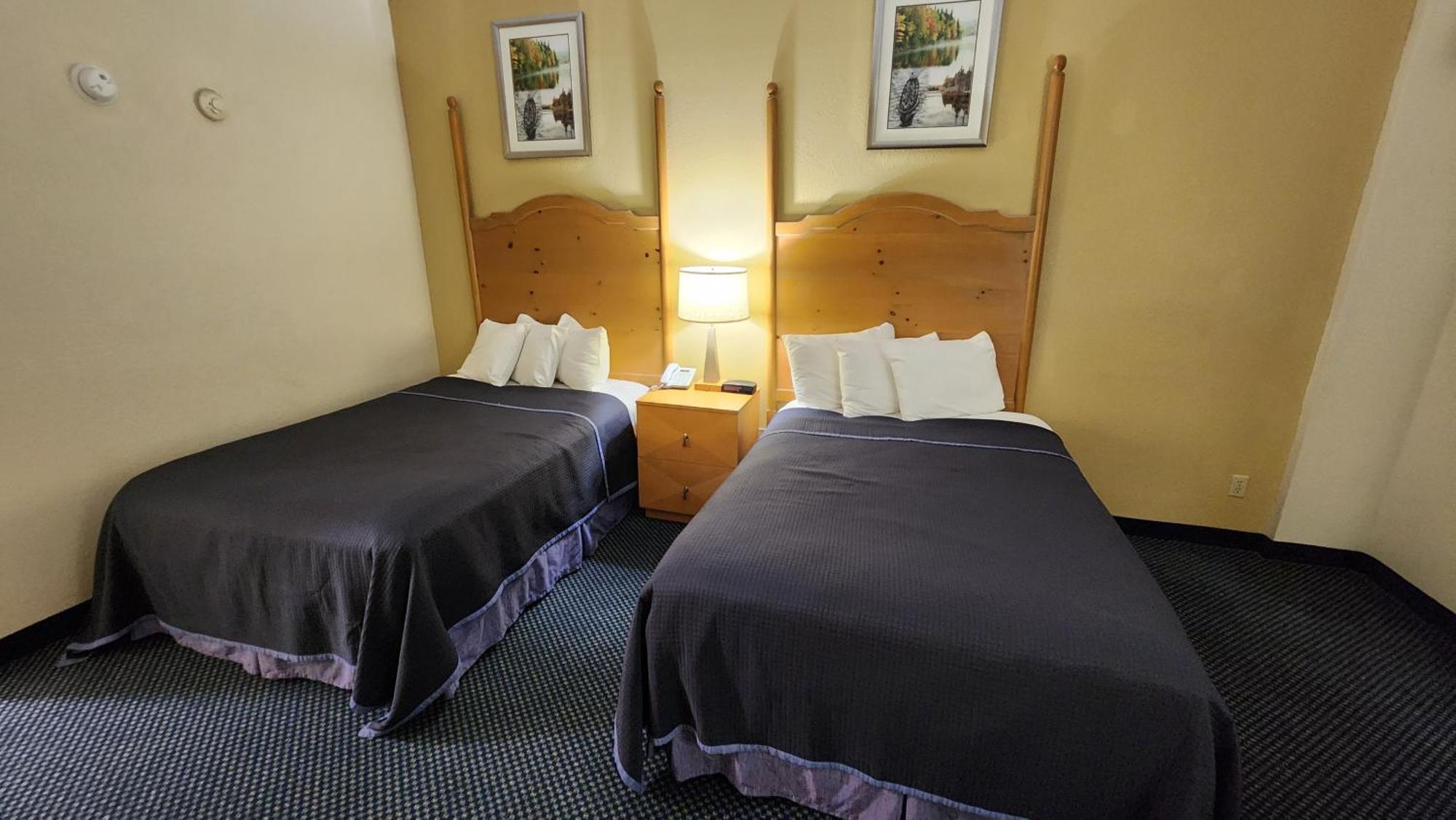 Katahdin Inn & Suites Millinocket المظهر الخارجي الصورة