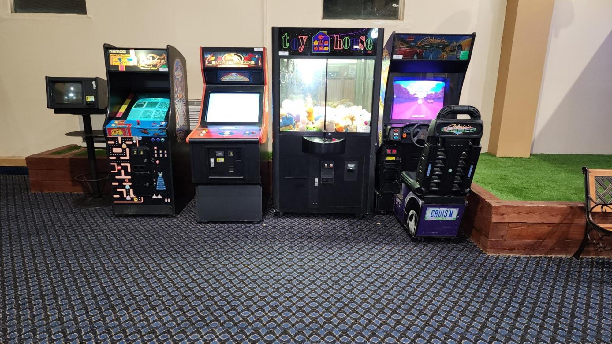 Katahdin Inn & Suites Millinocket المظهر الخارجي الصورة