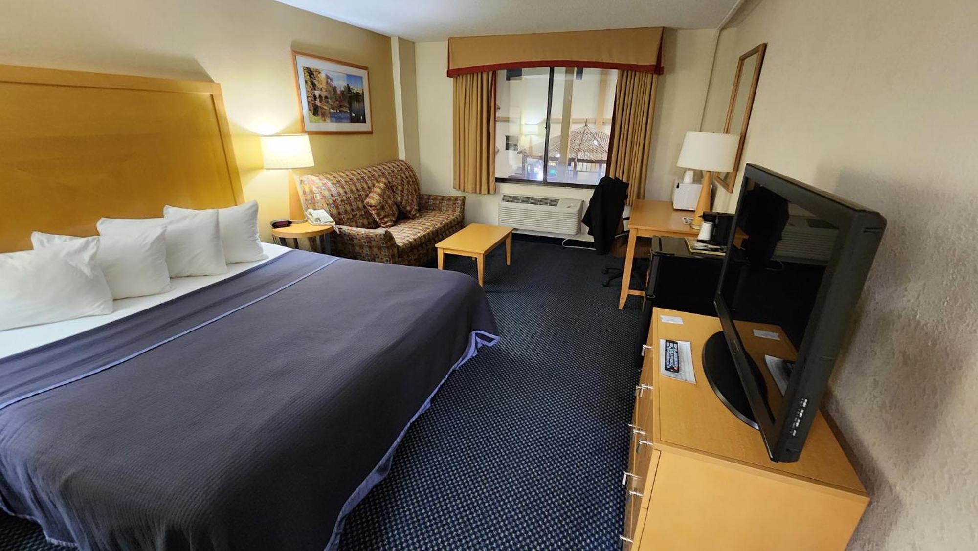 Katahdin Inn & Suites Millinocket المظهر الخارجي الصورة