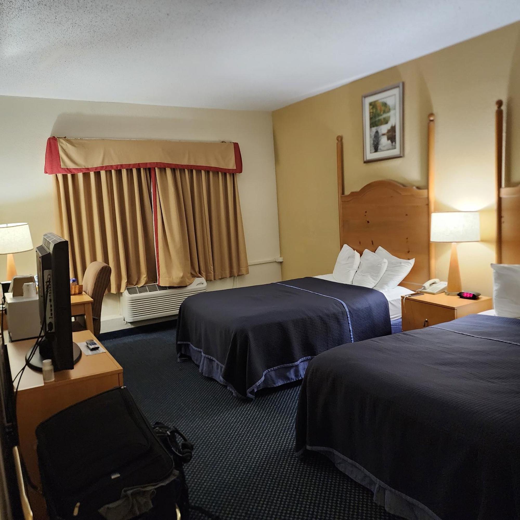 Katahdin Inn & Suites Millinocket المظهر الخارجي الصورة